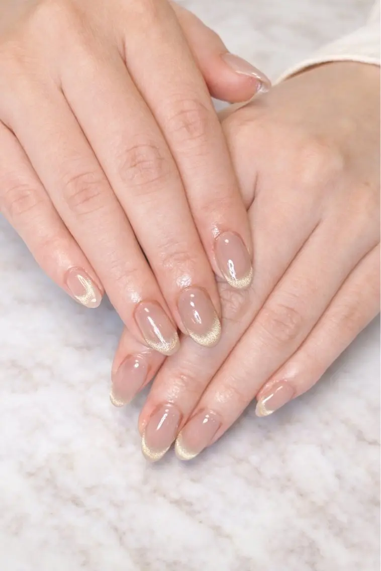 ネイル Nail&Beaut yコルン SARAのネイルデザイン