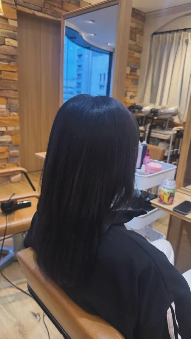 ロング カラー ヘアカラー トリートメント 透明感カラー💜 モテ髪 空陽💙のヘアスタイル