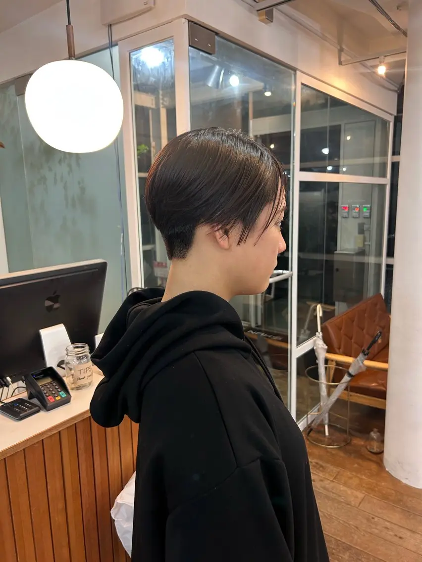 ショート かがやしづ ⭐️ベージュのヘアスタイル