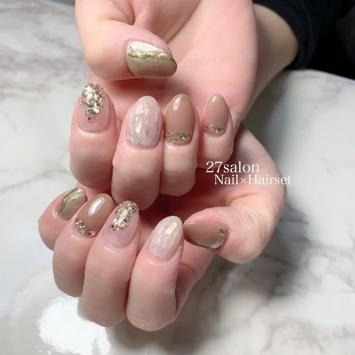 ネイル ブラウン 入学式 ミラーネイル ニュアンスネイル 春ネイル 27salon yuinaのネイルデザイン