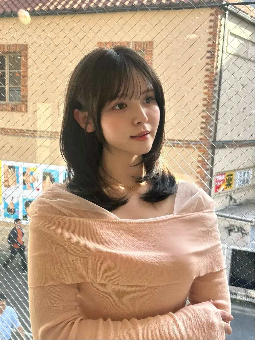 カラー グレージュ オリーブグレージュ オリーブグレー 二宮 陽太のヘアスタイル