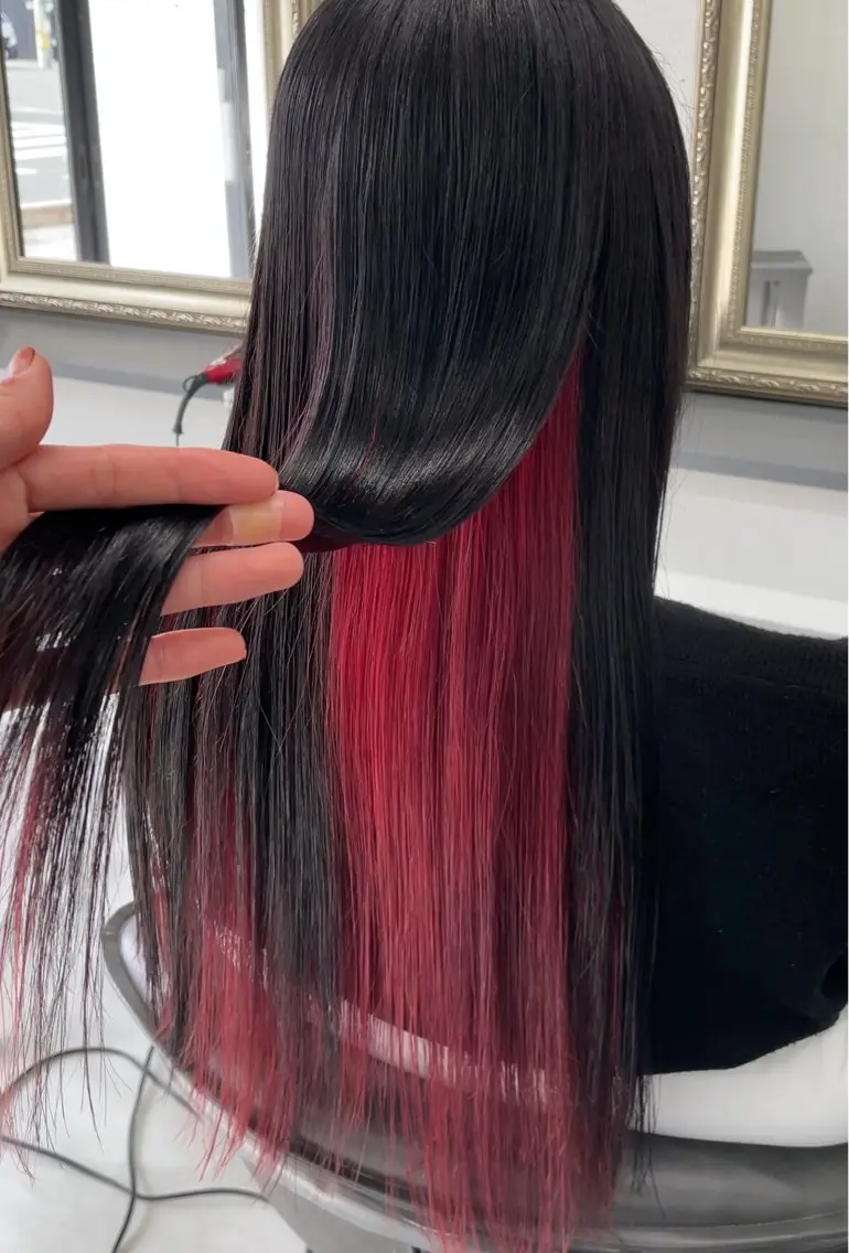 ロング ヘアカラー ブリーチ　BAM BIのヘアスタイル
