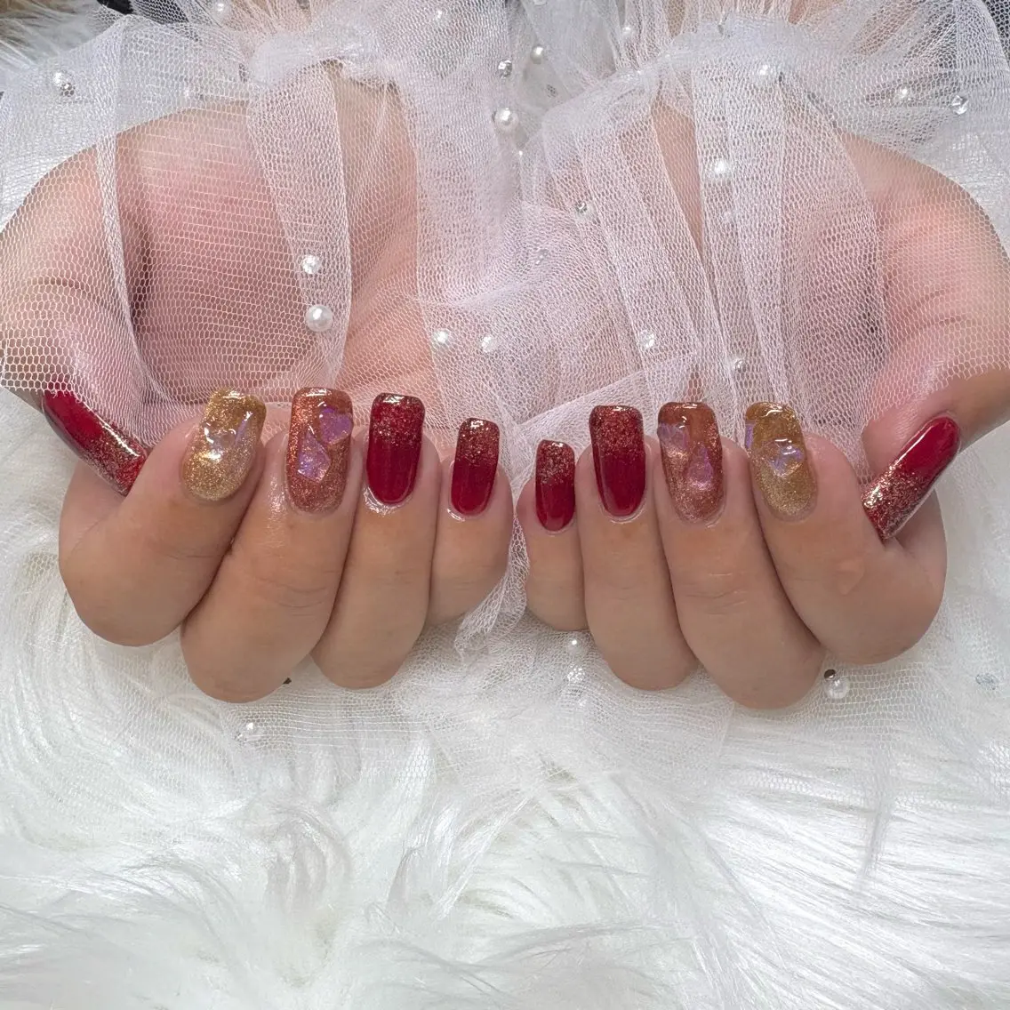ネイル 氷ネイル・うるうるネイル マグネットネイル ハンドネイル SHINE nail salonのネイルデザイン