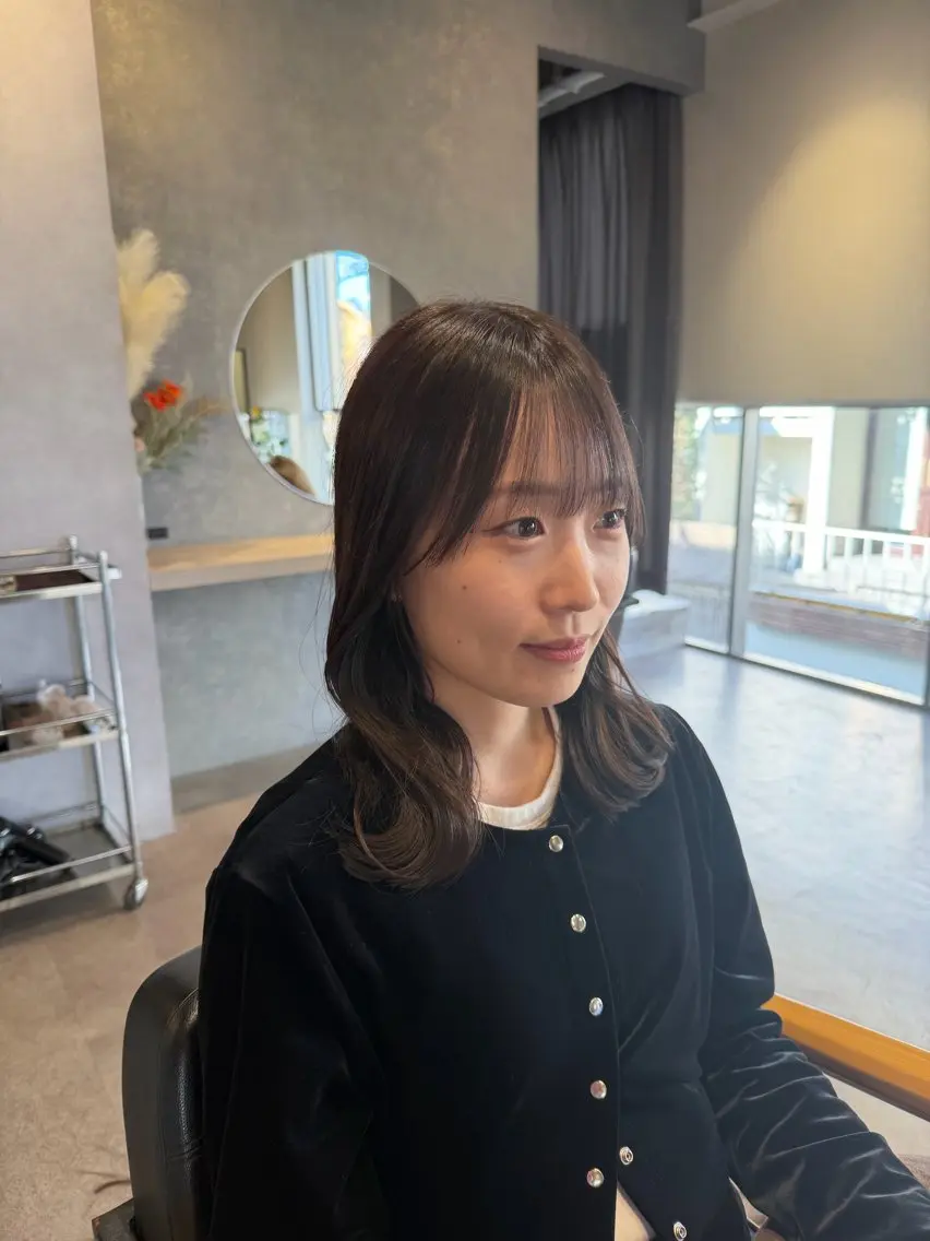 ミディアム カラー カット ヘアカラー 佐藤史哉＊ 韓国レイヤー赤み除去のヘアスタイル