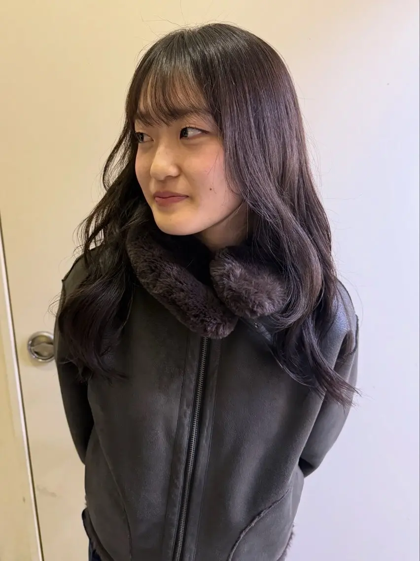 カラー ヘアカラー 寺崎 由衣のヘアスタイル
