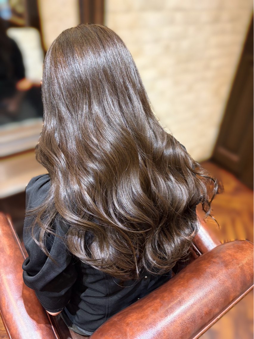ロング しみず りぶのヘアスタイル