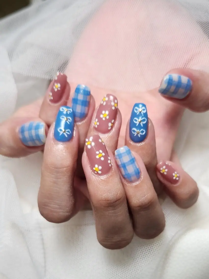 ネイル Nailroom3 古屋のネイルデザイン