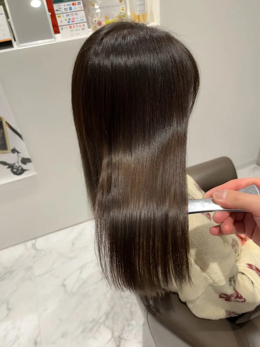 セミロング カット 縮毛矯正 Grow by NYNY 坂本 理輝のヘアスタイル