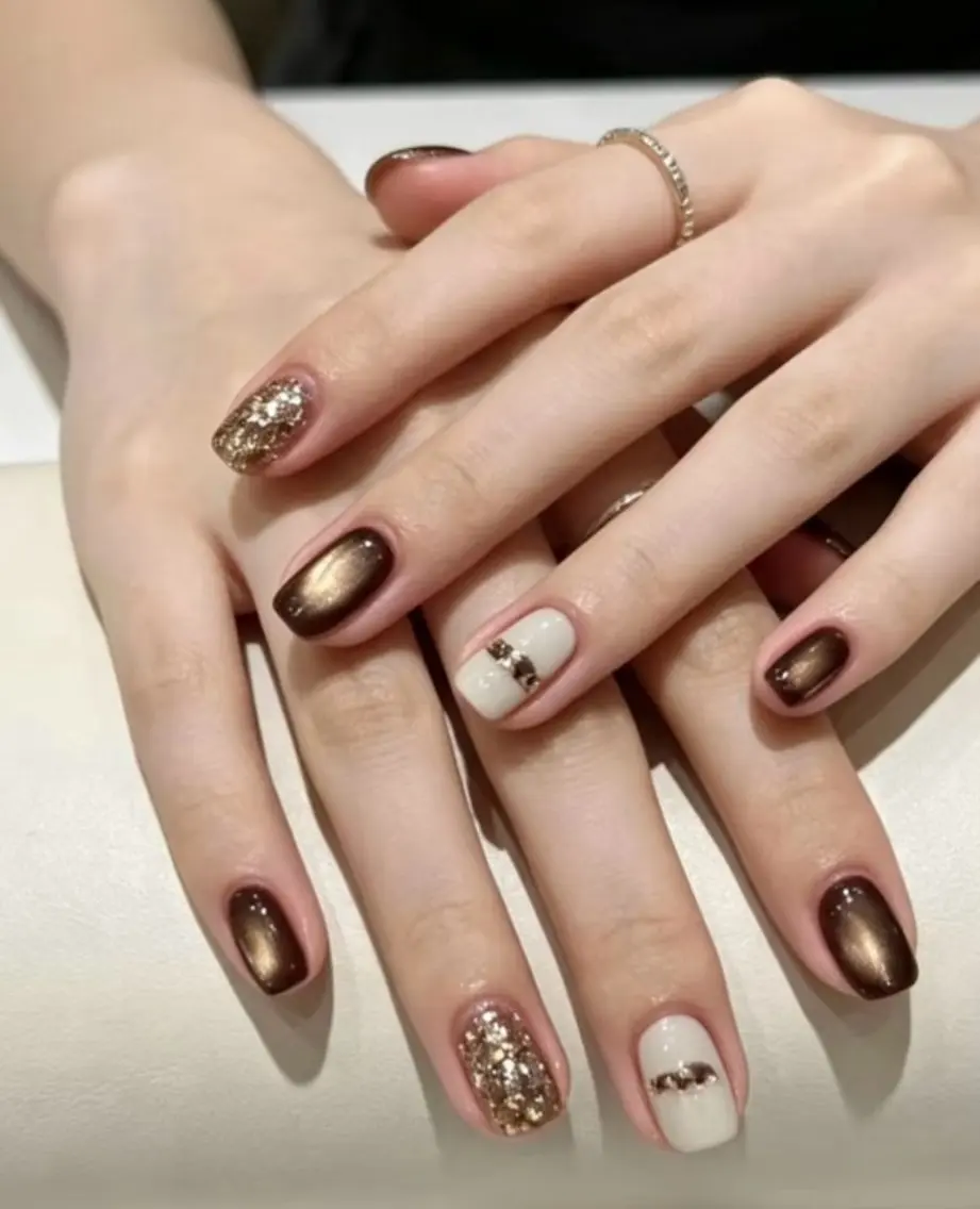 ネイル ハンドネイル H3 Nail Tsuki🦋💙のネイルデザイン