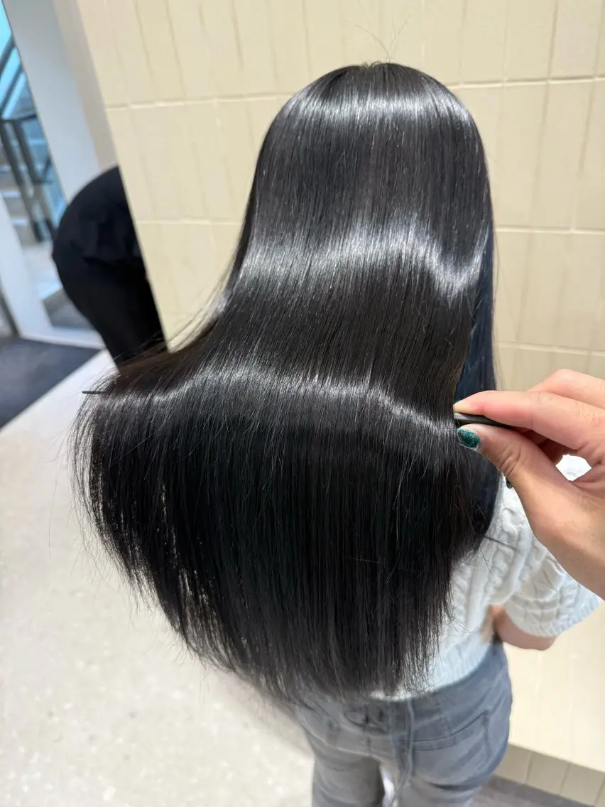 ロング カラー パーマ ヘアアレンジ 縮毛矯正 ストレートパーマ ヘアカラー 縮毛矯正 トリートメント 縮毛矯正/髪質改善/ ブリーチ毛/木元渓太のヘアスタイル
