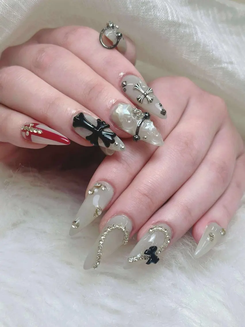 ネイル チークネイル フットネイル フレンチネイル グラデーション 韓国ネイル YUKI NAILのネイルデザイン