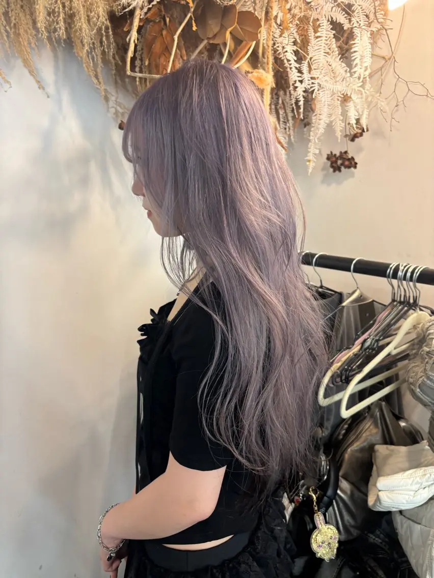 カラー ブリーチ ラベンダーカラー ✂︎渋谷✂︎ ADITIONのヘアスタイル