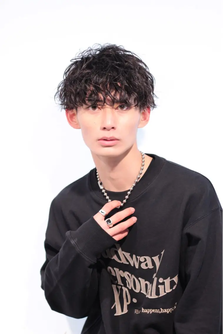🔥ミニモ学割圧倒的人気NO.1🔥メンズカット＋ハイクオリティパーマ🔥の写真