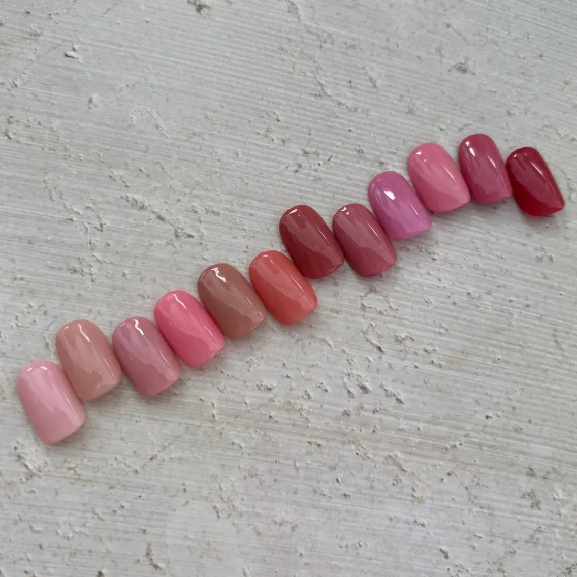 ネイル NailSalon Luireのネイルデザイン