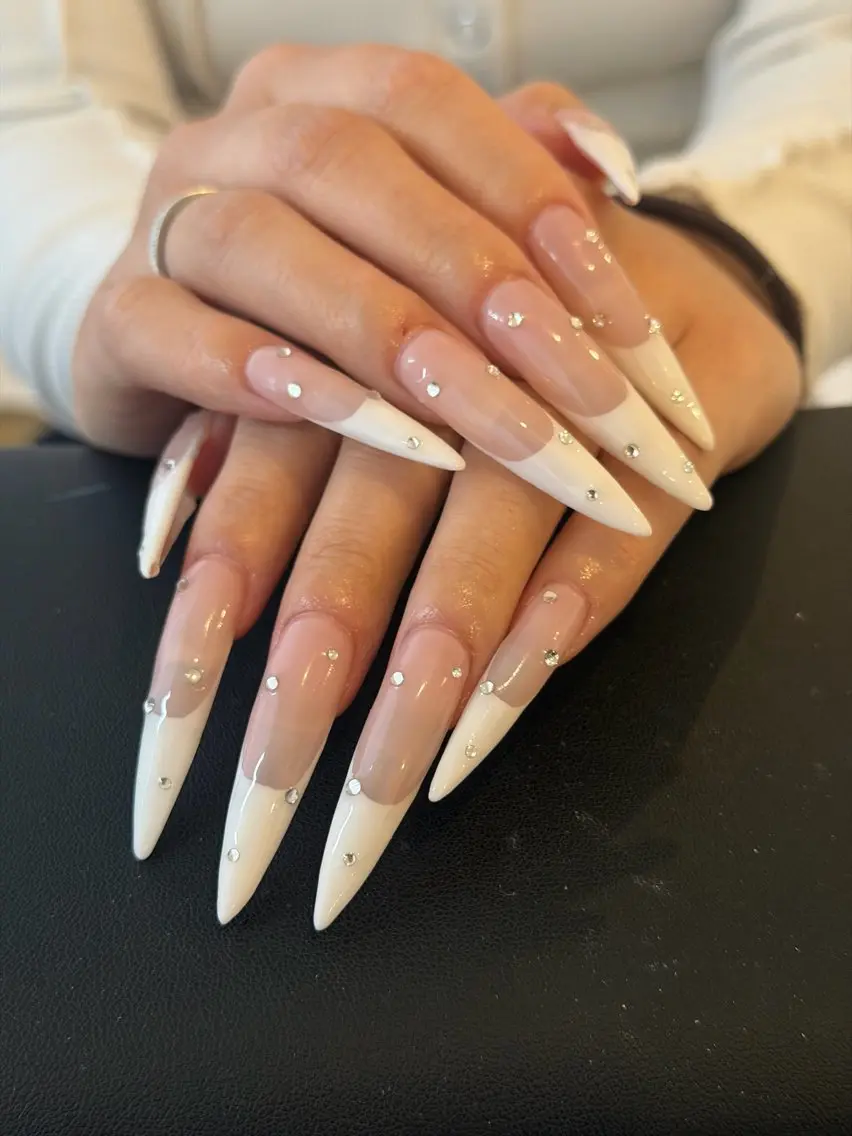 ネイル ハンドネイル なぽ ❤︎ y2k/韓国nailのネイルデザイン