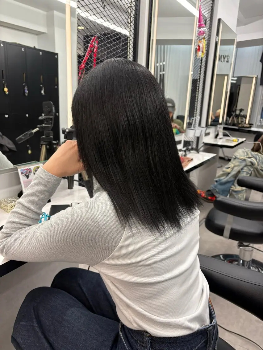 ミディアム カラー ヘアカラー ZYNX わかなのヘアスタイル