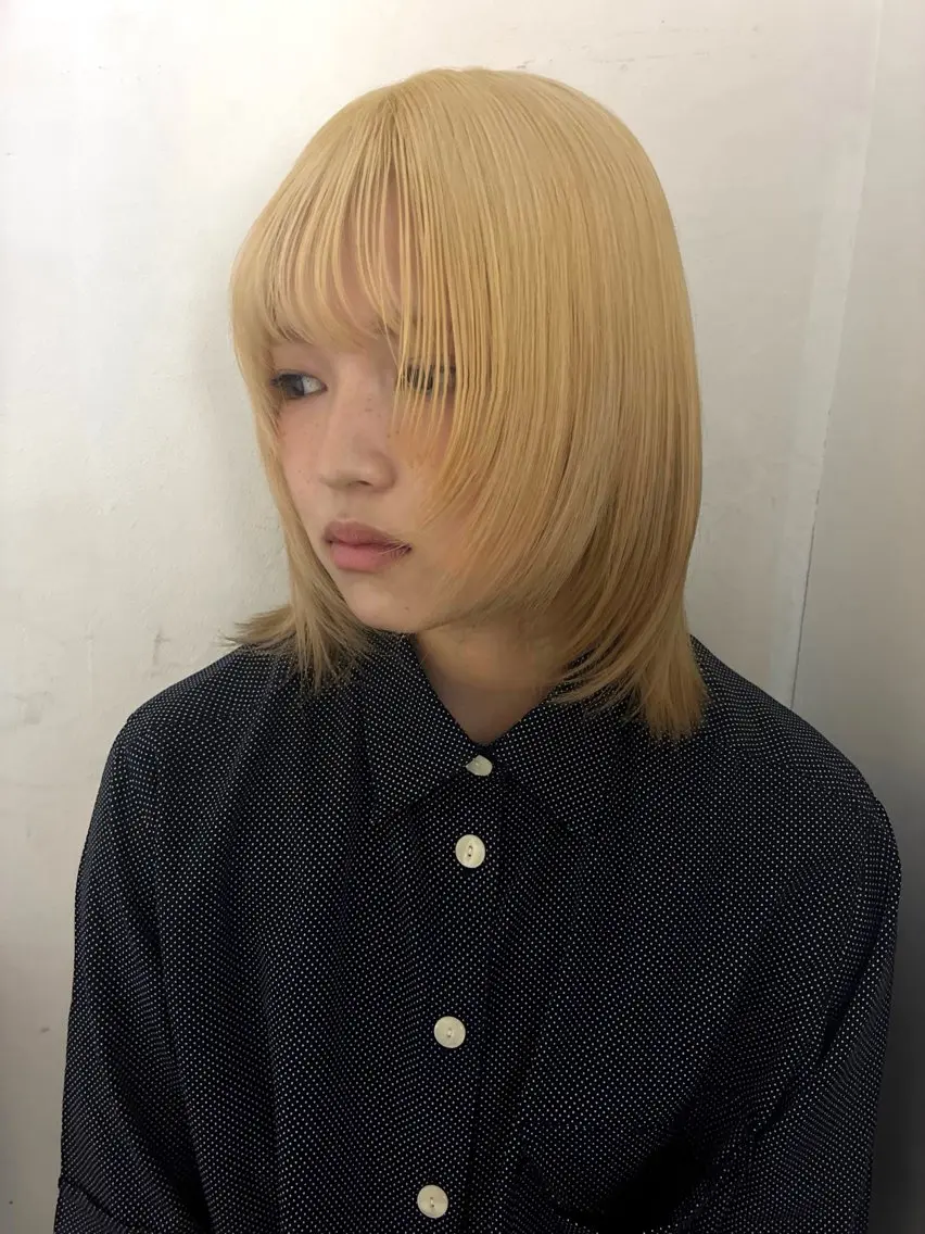 ミディアム ヘアカラー ヘアセット ヘルシー×フェミニン 天神naho🧦のヘアスタイル