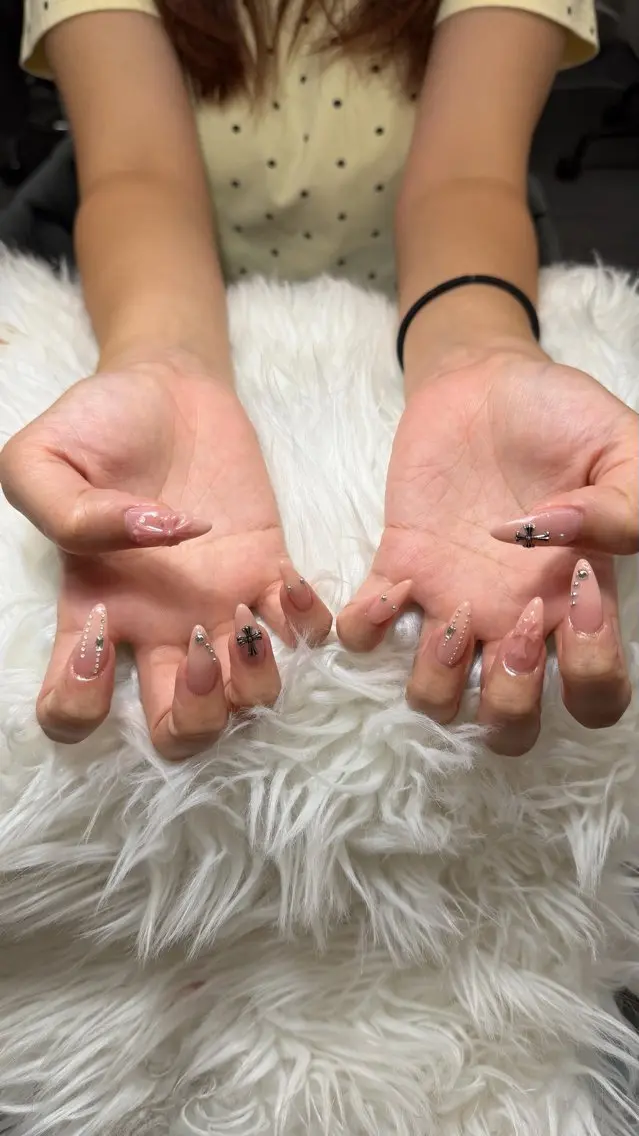 ネイル 長さ出し フレンチネイル グラデーション 韓国ネイル マグネットネイル ハンドネイル VB HEAVEN nailのネイルデザイン