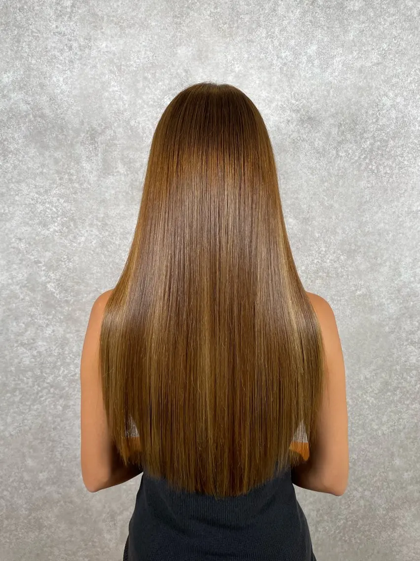 カラー カット ヘアカラー 中家 碧惟のヘアスタイル
