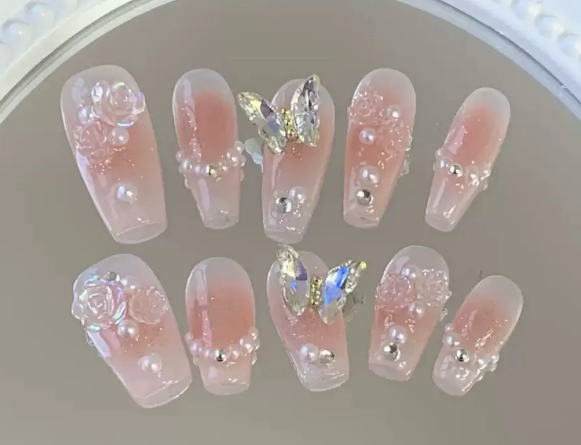 ネイル ハンドネイル D-BEAUTY Nailsalonのネイルデザイン