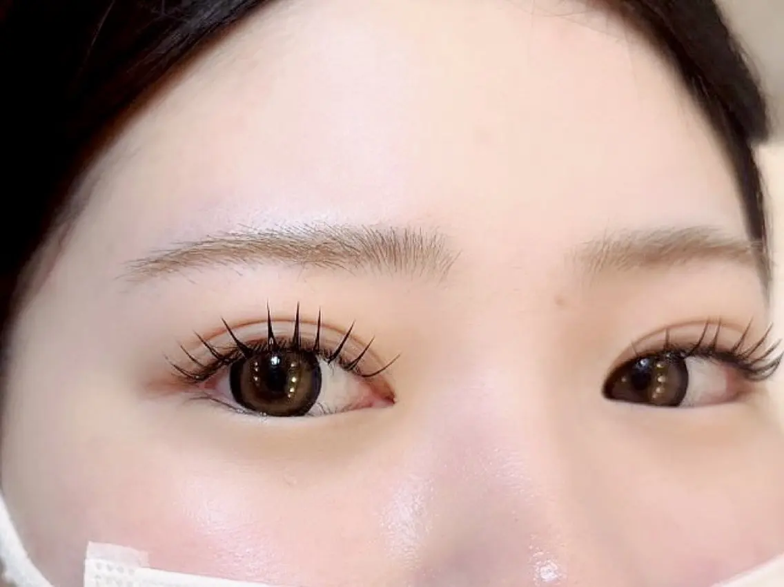 話題のLカールもOK🫶フラットラッシュ140本/通常グルーオフ込/耐久UPコーティング付きの写真