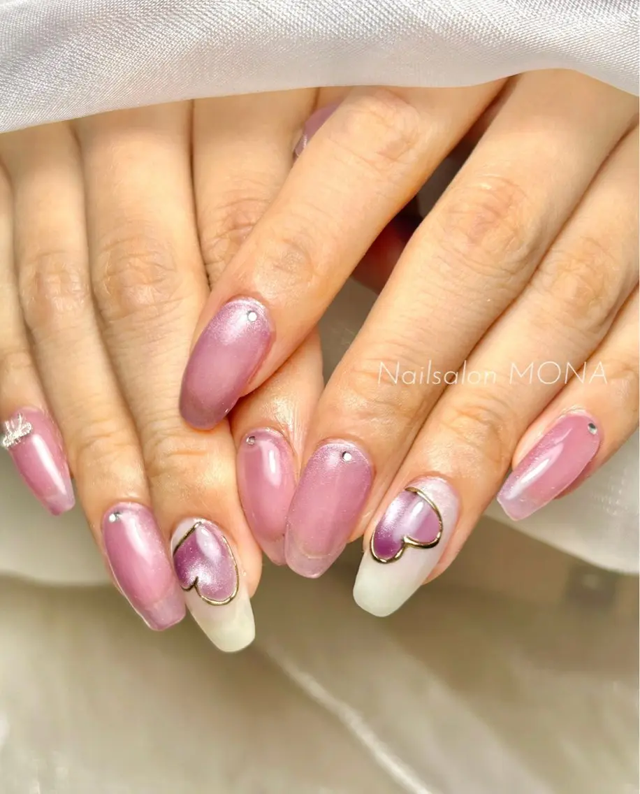 ネイル アートネイル ハート パープル ハンドネイル Nailsalon MONA.のネイルデザイン