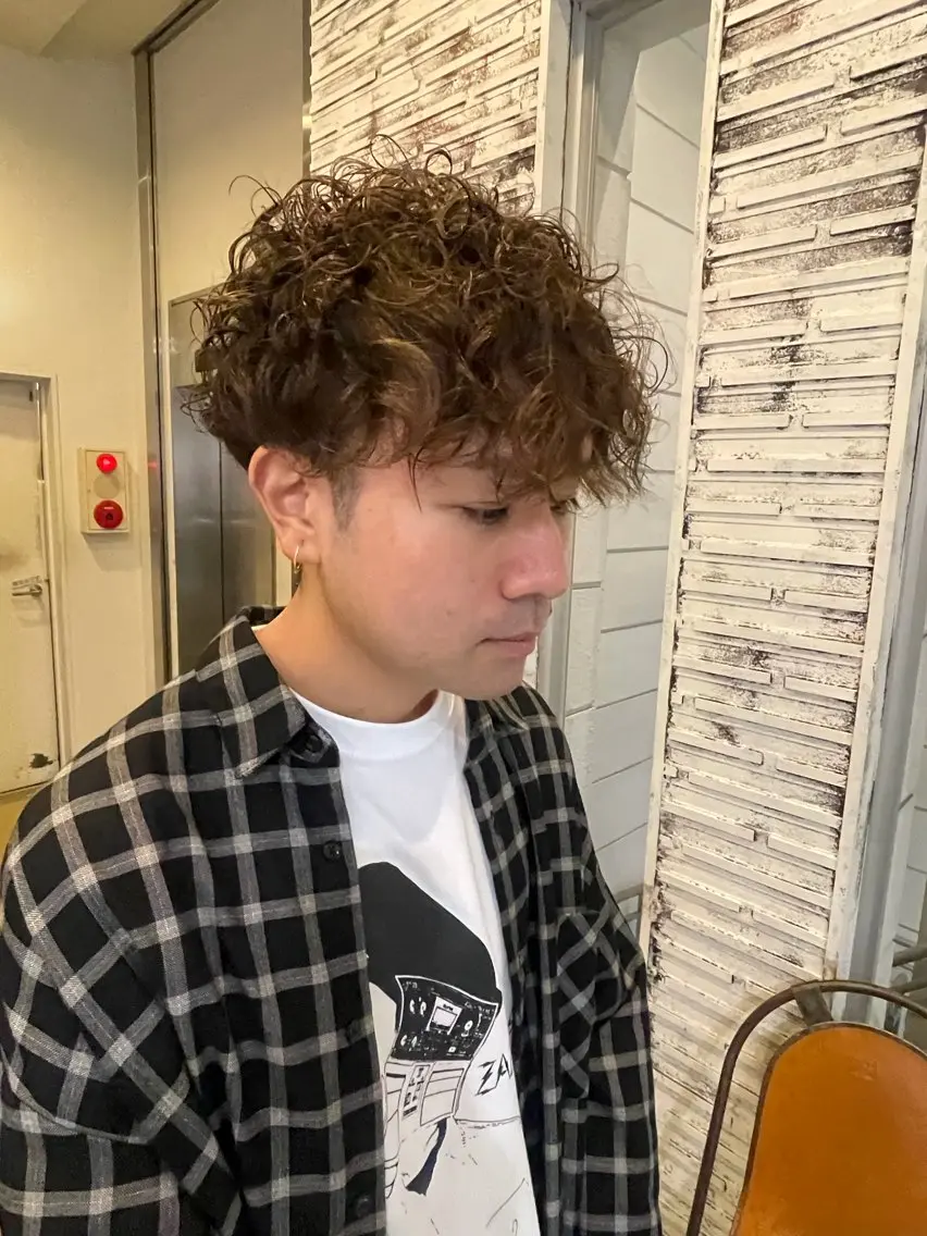 ショート パーマ メンズ カット ヘアカラー メンズカット/パーマ 特化motooのヘアスタイル