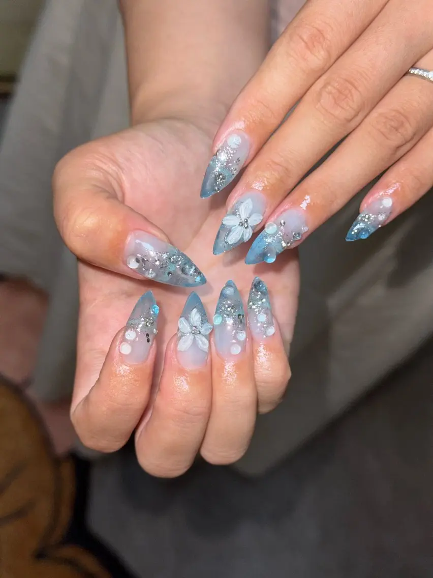 ネイル ハンドネイル estrela 🍑のネイルデザイン