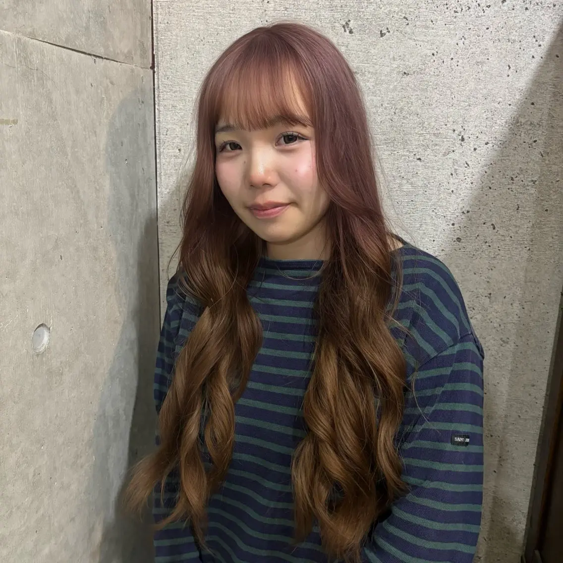 カラー ヘアカラー HAGA HINAのヘアスタイル