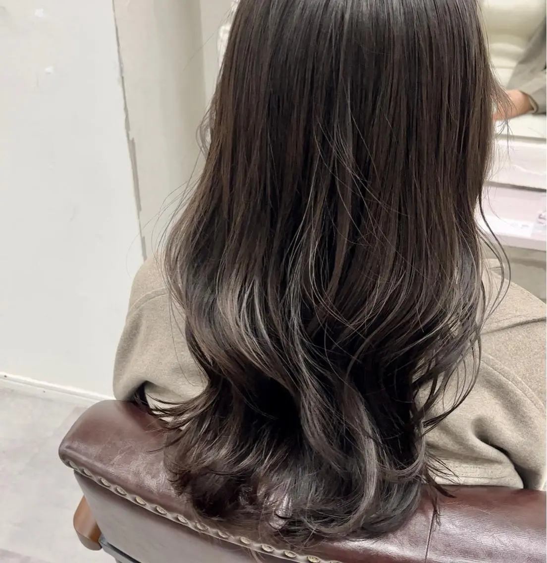 カラー カット ヘアカラー トリートメント 天王寺韓国ヘア 小山歓実のヘアスタイル