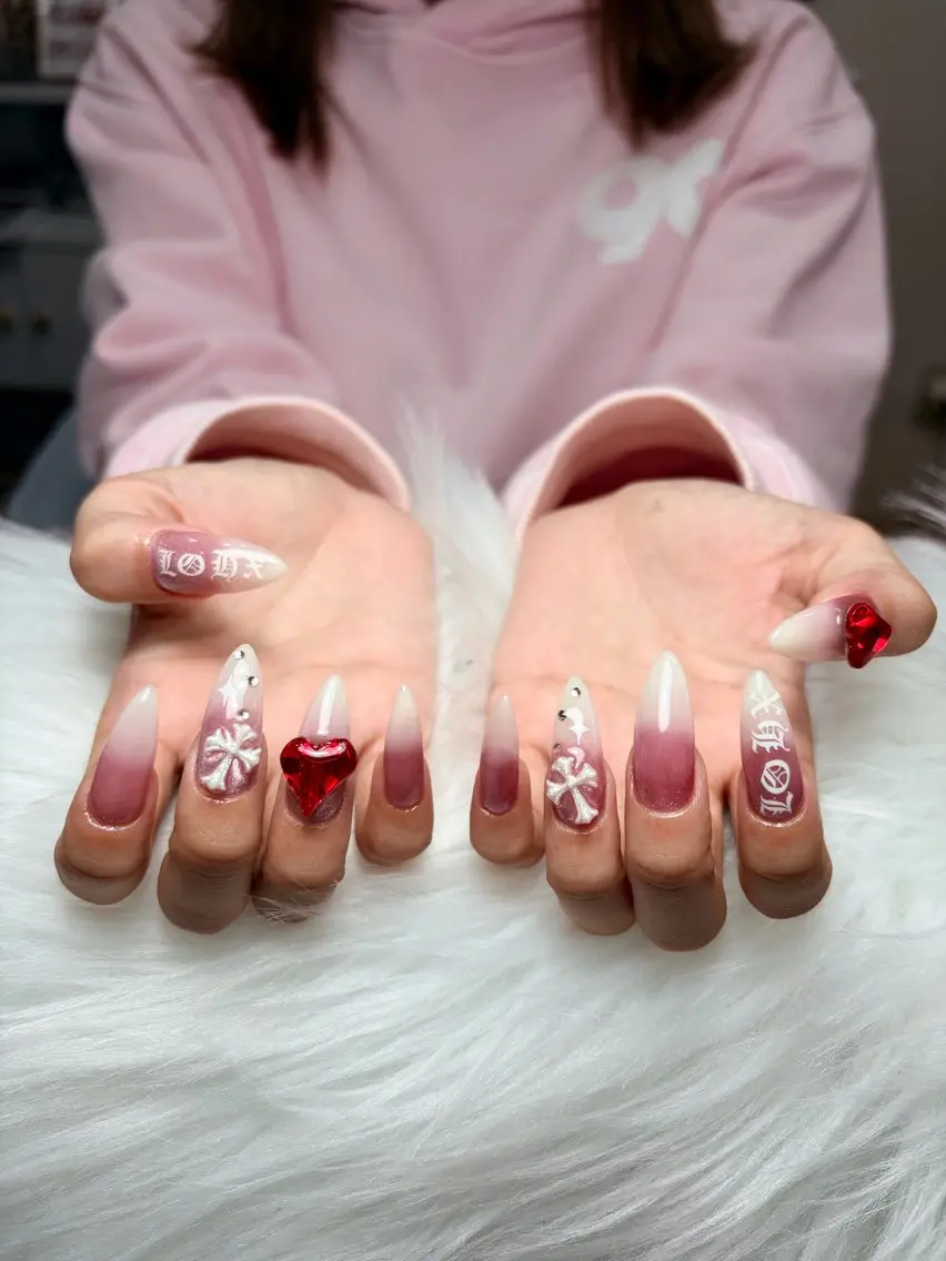 ネイル アートネイル 長さ出し ジェルネイル マグネットネイル ニュアンスネイル ハンドネイル Cloudy Chan Nailのネイルデザイン