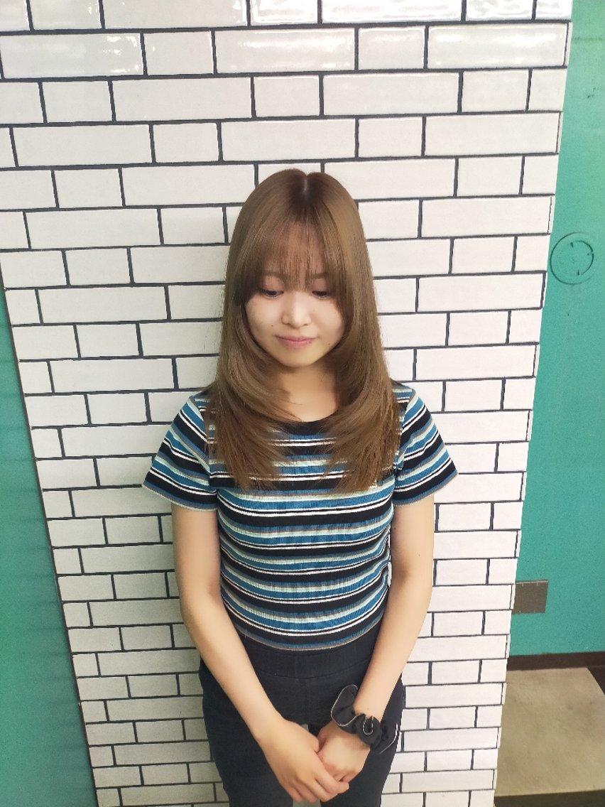 ロング カラー ベージュカラー ブリーチ 透明感カラー ミルクティーベージュ ピンクカラー 大城正樹 Cecil HAIRのヘアスタイル