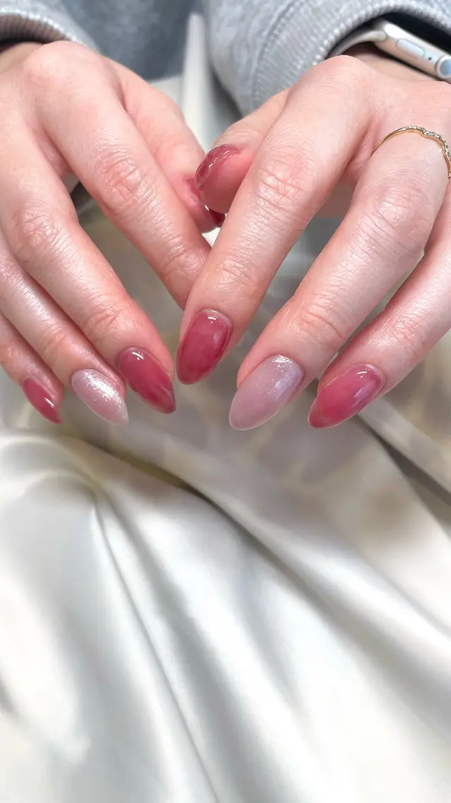 ネイル マグネットネイル ビー玉ネイル ハンドネイル ui nailのネイルデザイン