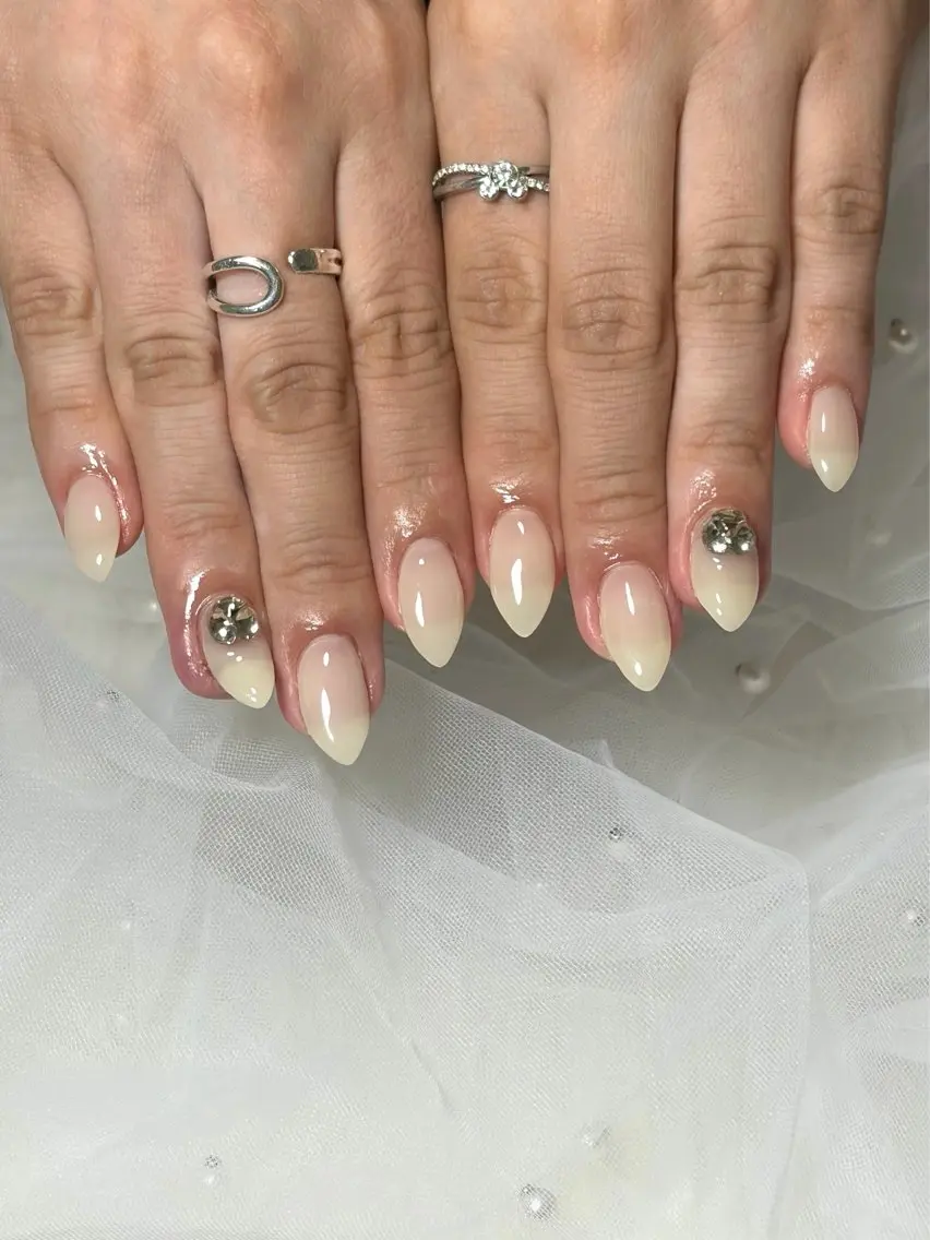 ネイル ハンドネイル nailsalon_ riri♡のネイルデザイン