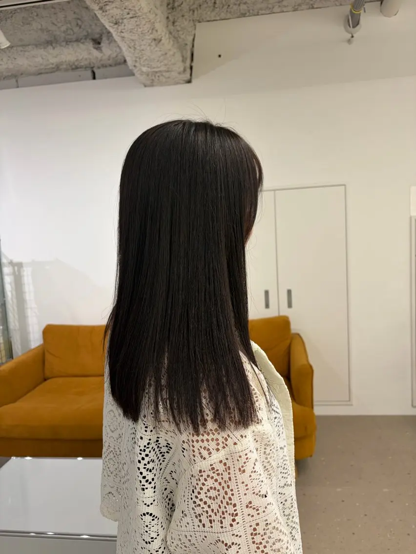 セミロング ヘアカラー 鍛治 美月稀のヘアスタイル