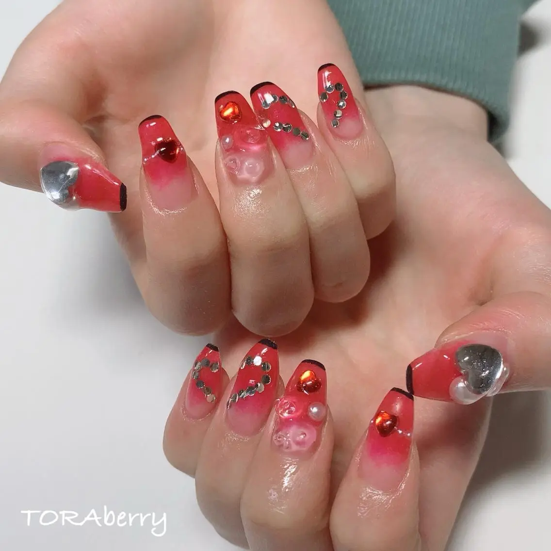 ネイル ネイリスト なつみのネイルデザイン