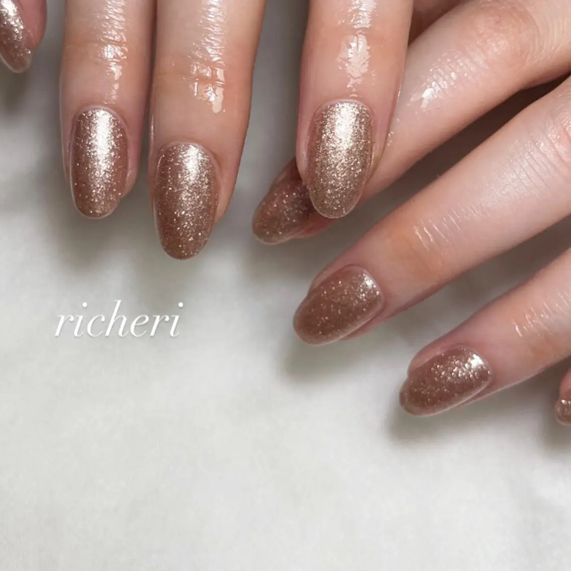 ミディアム ネイル ハンドネイル richeri beautyのエステ・リラクイメージ