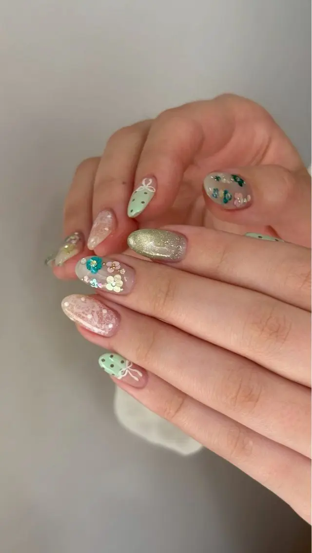 ネイル ハンドネイル 浦田 すずかのネイルデザイン