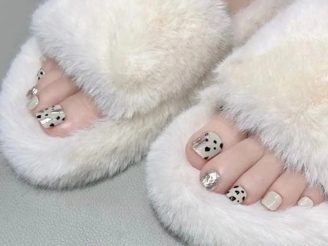 ネイル フットネイル ecrin nail salon錦糸町のネイルデザイン