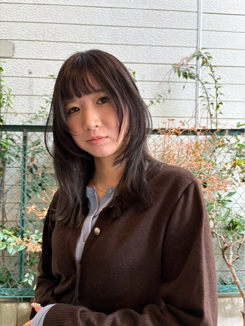 カラー ARUE RYOFUのヘアスタイル