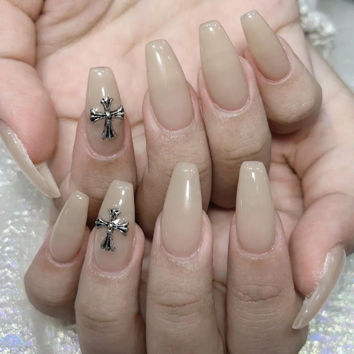 ネイル ハンドネイル Queens みなみのネイルデザイン