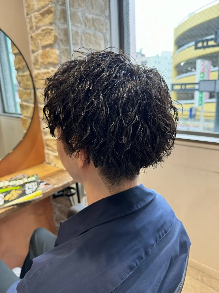 ミディアム ミディアムパーマ カット パーマ メンズ特化 TAKUYAのヘアスタイル
