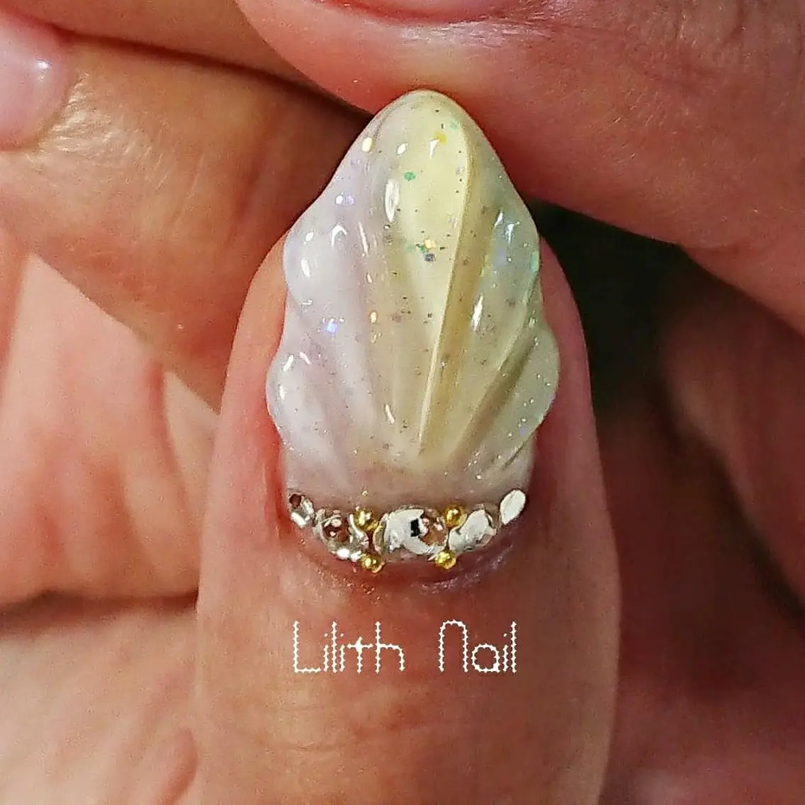 ネイル ハンドネイル Lilith Nailのネイルデザイン