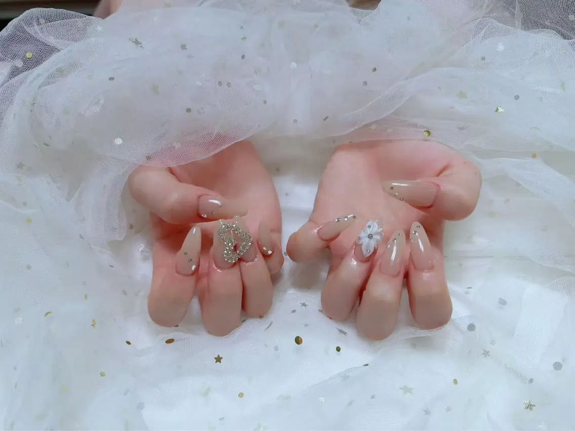 ネイル ジョリ kasumi🌹💅のネイルデザイン