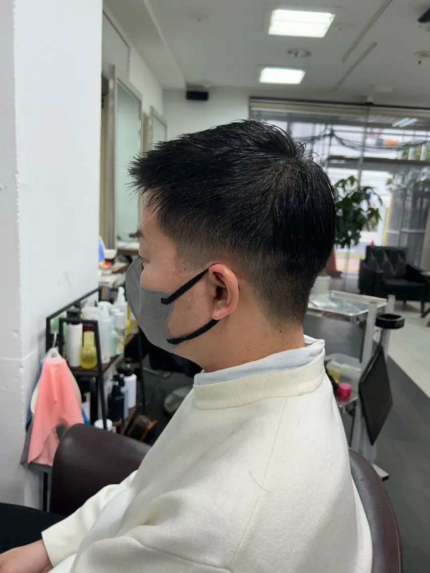 ショート メンズ フェードカット スキンフェード メンズパーマの達人 / タカシマダイスケのヘアスタイル