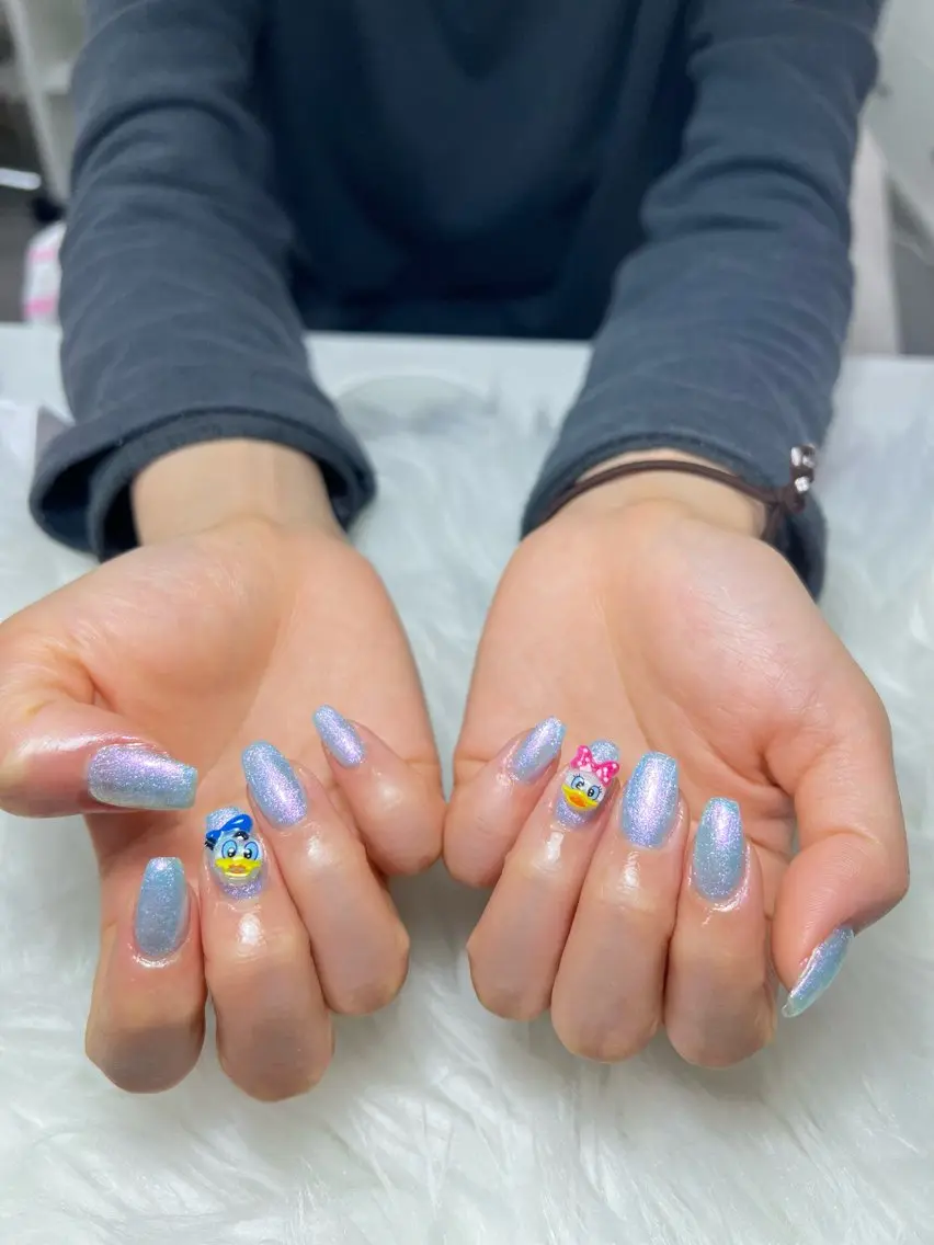ネイル AURA NAILのネイルデザイン