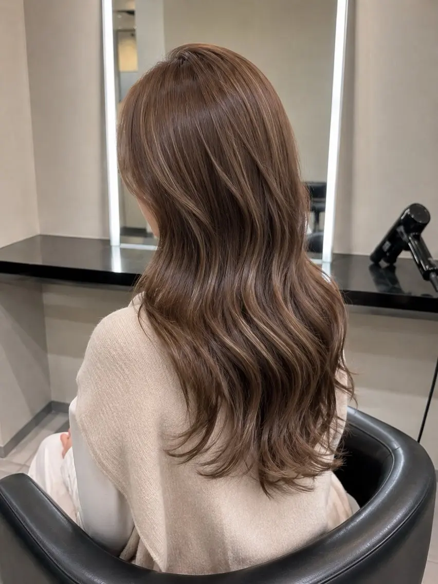 ミディアム カラー ブラウンカラー トリートメント 🌈ウルトワ水素 髪質改善naru🌈のヘアスタイル