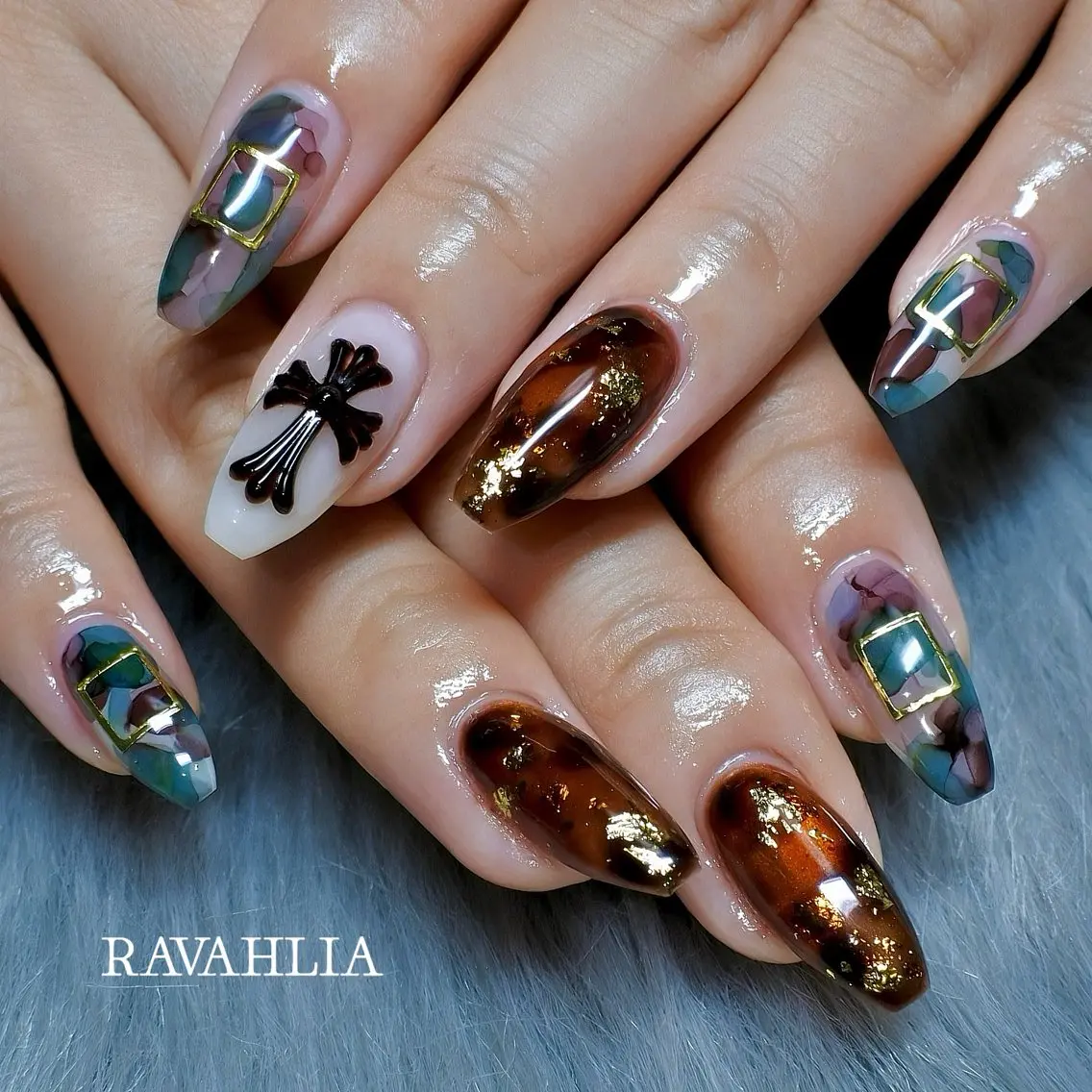 ネイル ハンドネイル nail room RAVAHLIAのネイルデザイン