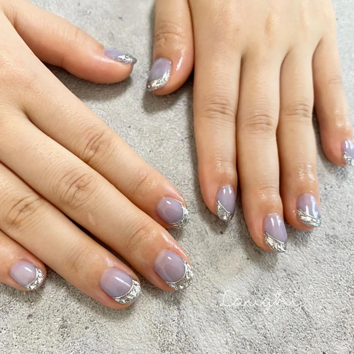 ネイル フレンチネイル ガラスフレンチ Nail Room Laughyのネイルデザイン