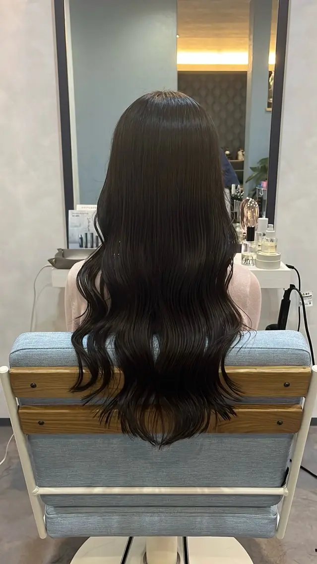 ロング レイヤーカット ロング 堀井 政輝のヘアスタイル